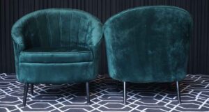 Read more about the article Green one seater