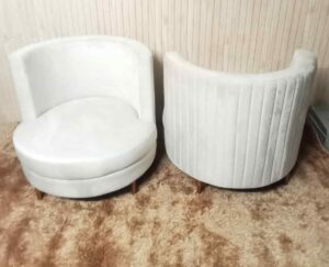 Read more about the article Round Vedi chair