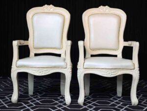 Read more about the article White Victoria Chair